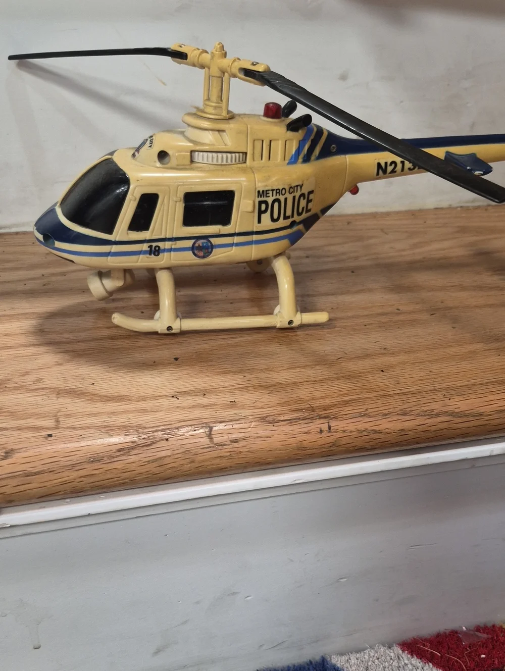 Metro Police Yellow & Blue Toy Helicopter - Kids Rescue Playset